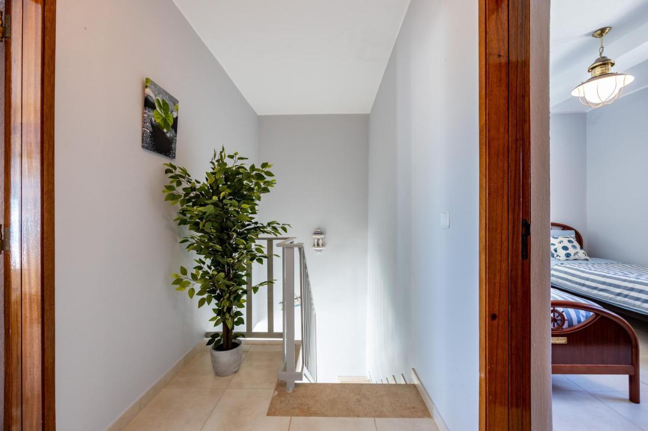 Villa Bay View Townhouse Salema Esterno foto
